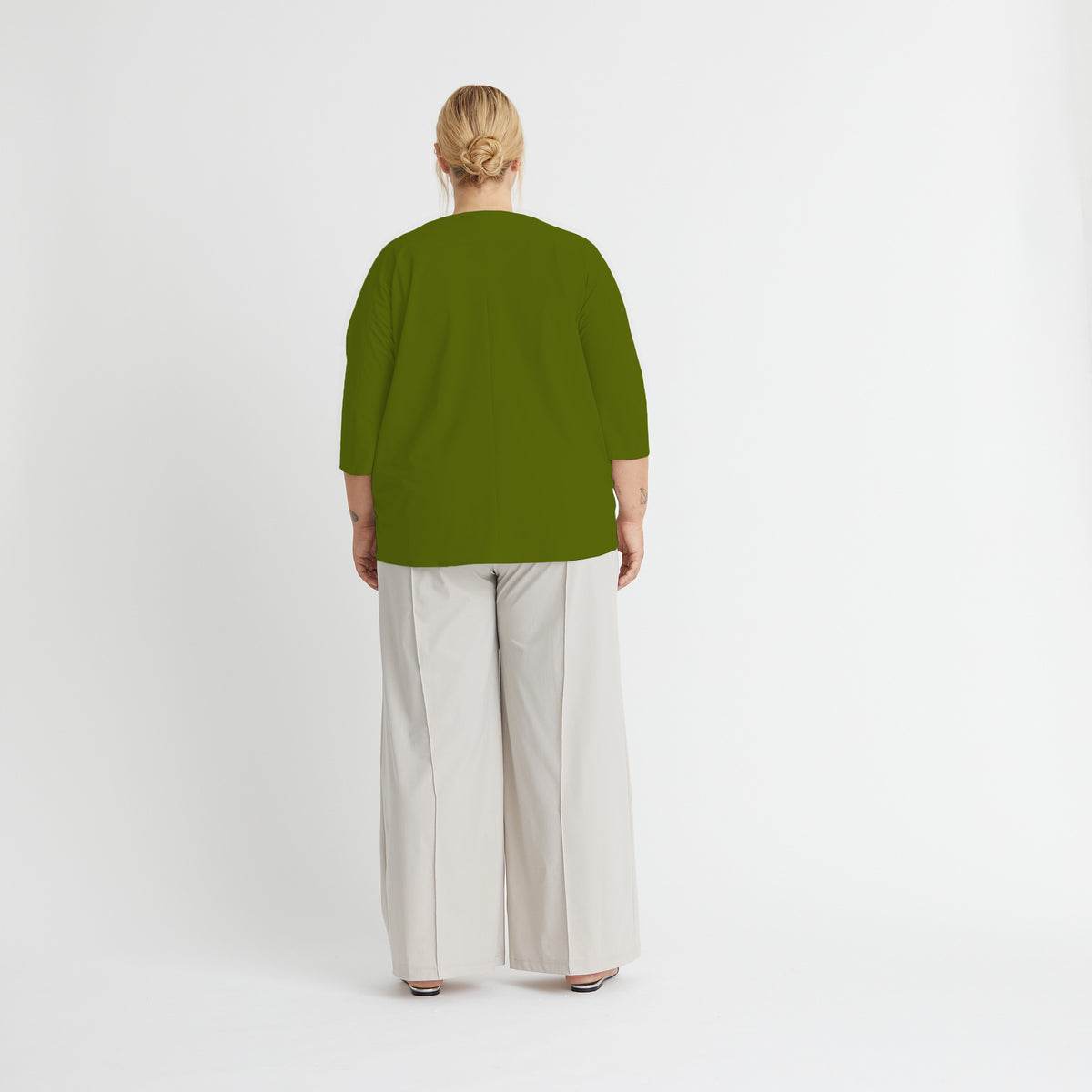 basil green